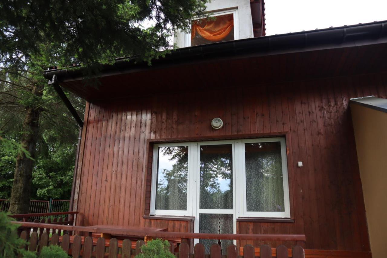 Отель Osrodek Wypoczynkowy " Bieszczady" Мычковце Экстерьер фото